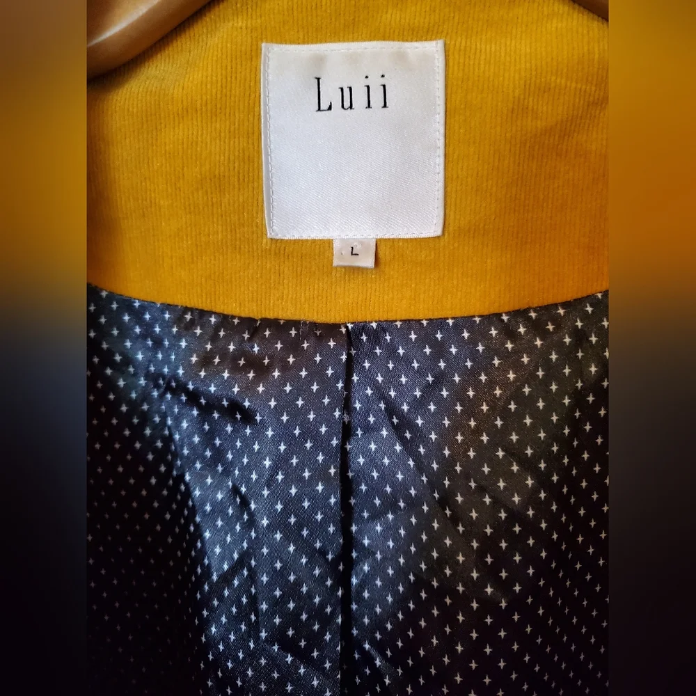 LUII Yellow Courdery Double Breasted Coat - Picture 4 of 8